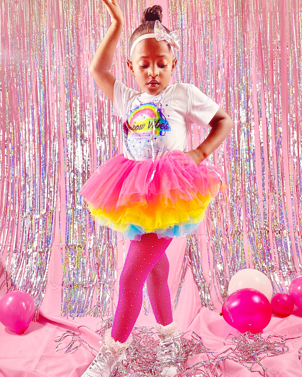 RAINBOW VIBES T-SHIRT